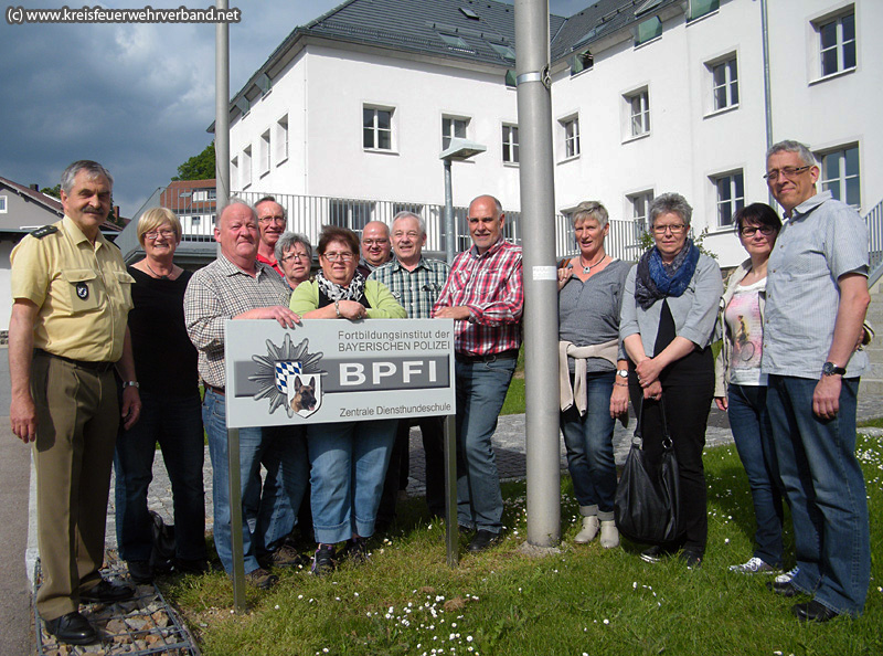 Die Delegation des KFV besuchte das Fortbildungsinstitut der Bayerischen Polizei Außenstelle Herzogau